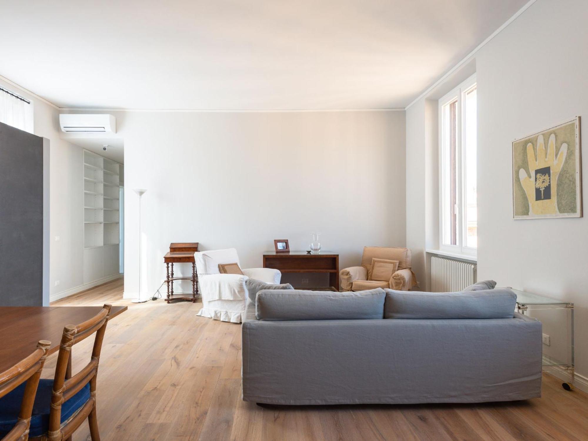 Luminosa Vittoria By Interhome Apartment Rome
